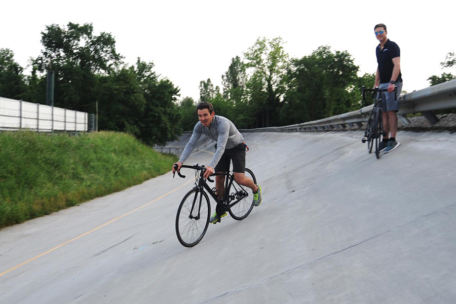 Une saison avec…Sean Rayhall