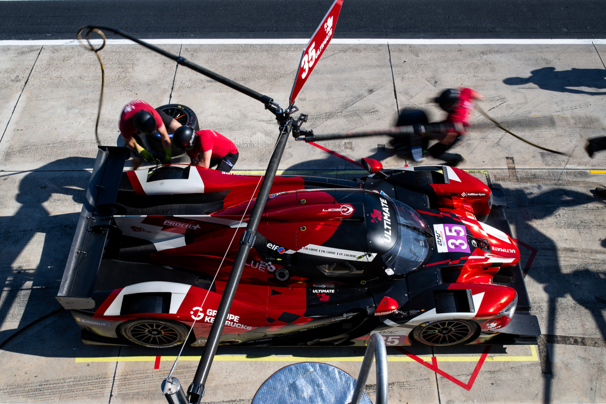 Which Team has the Top Pit Crew in the ELMS?