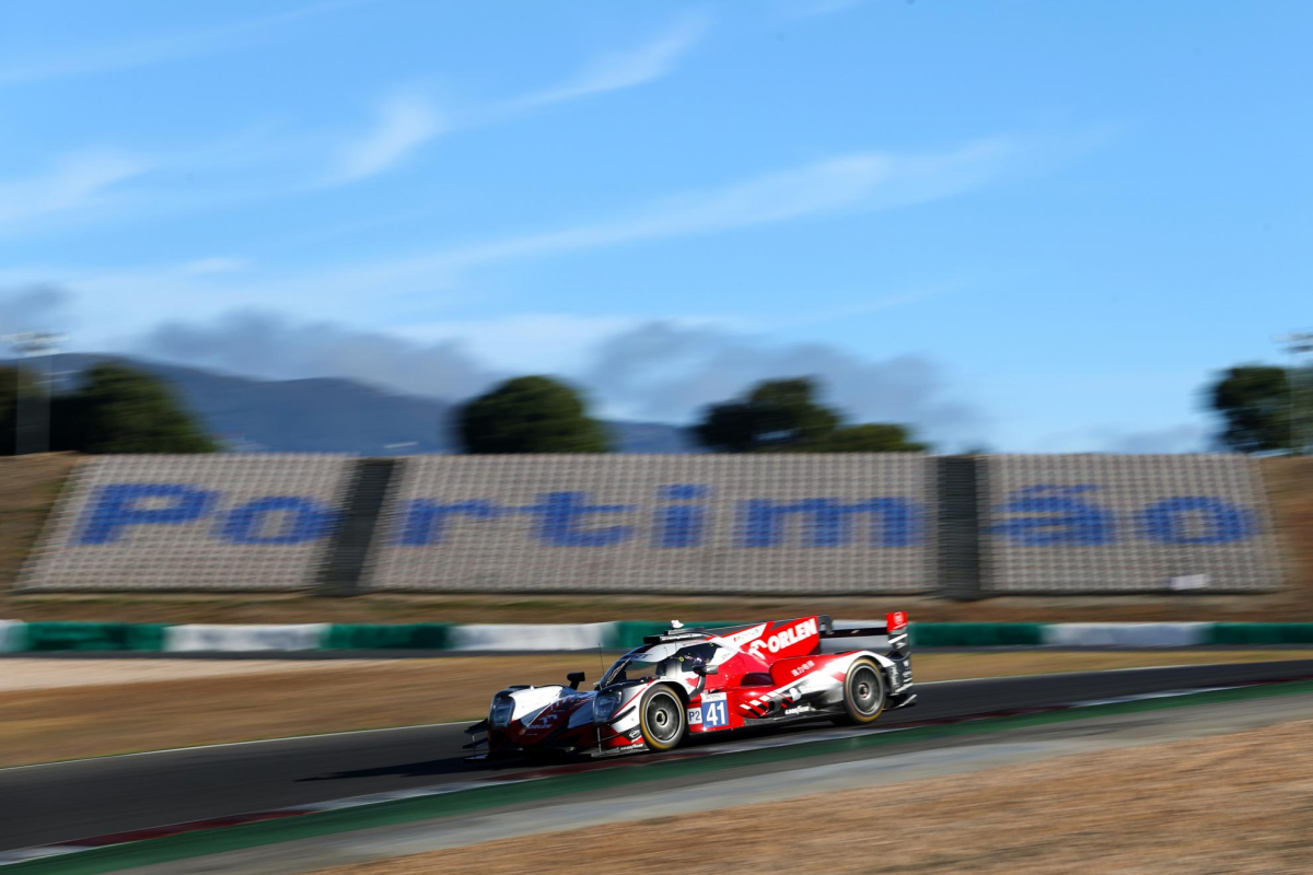 FP1 - Team WRT Lead the Way in Portugal
