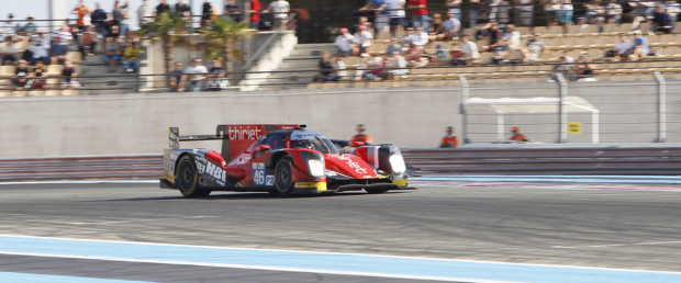 Thiriet by TDS Racing ralenti par un débris